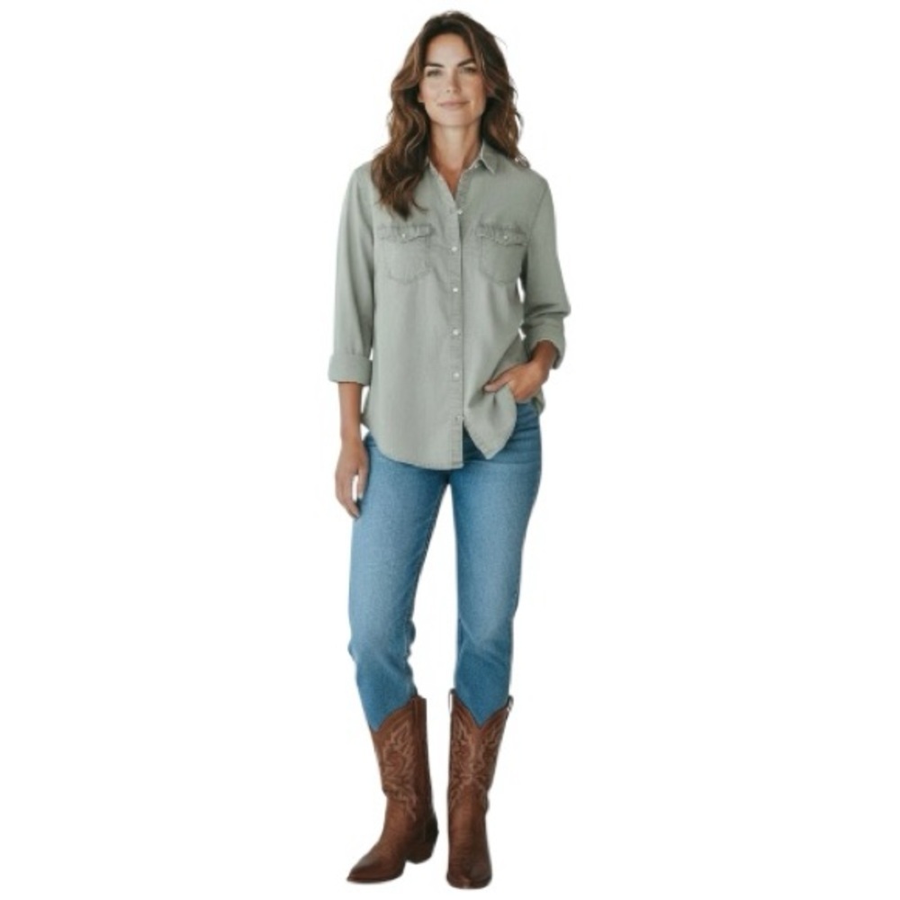 Tahari Green Shirt Chambray Cotton Snap Pearl Buttons Sz M Western Minimalist